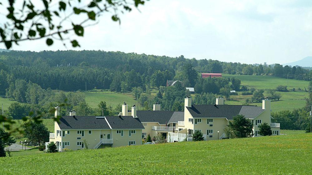 Auberge West Brome Exterior photo